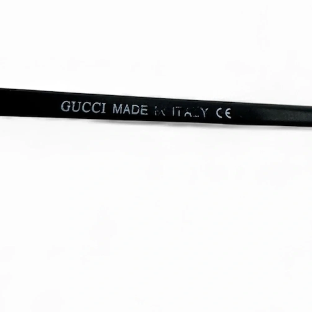 Vintage Gucci Made In Italy Aviator Gold And Black 90’s Sunglasses